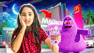 TOMEI O MILKSHAKE DO GRIMACE SHAKE E COISAS ESTRANHAS ACONTECERAM