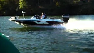 Nitro 700LX at Raystown Lake