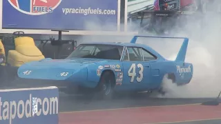 Plymouth Superbird Vs Ford Mustang **S4S Global Drag Racing League**