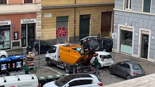 🇮🇹 Garbage Truck in Rome on General Waste | Camion della spazzatura a Roma (28.03.2024)