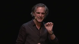 Democratize access to knowledge | Fabrizio Gramuglio | TEDxLugano