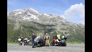 Motorbike adventure Grand Tour 2023 - 40 mountain passes in the Alps & Dolomites (1 hr - English)