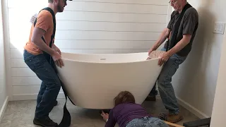 Castello Manhattan 59" Soaking Tub installation in Bathroom Remodel @DIY Boomers