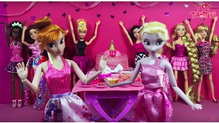 Elsa & Anna's birthday party -Disney Princesses +Presents Surprises +Real Tiny Food +Cake!