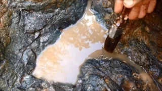 Alluvial Gold Prospecting - How and Where to Find Good Gold in a Running Creek