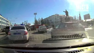 Обзор аварий  ДТП в Сунском районе   Нива, Ларгус, пешеход  Место происшествия 24 03 2022