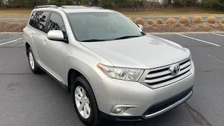 2013 Toyota Highlander CLEAN!