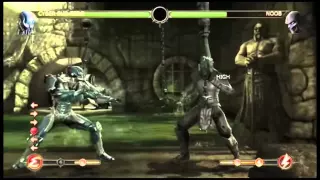 Школьник учит играть на Cyber Sub-Zero в MK9