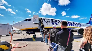 Ryanair Economy Class | FR2863 Luxembourg to Porto - Boeing 737-800