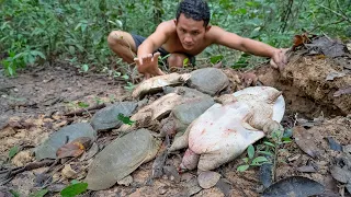 Amazing Founding Big Turtle Nest In Hole n Catch to Cooking Eating Delicious in Forest