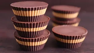 Easy Chocolate Peanut Butter Cups Recipe (Healthy & Vegan)