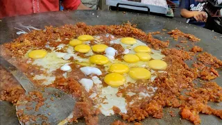 Roadside Bhurji Pav for Rs 30 | Cheapest Scrambled Eggs #shorts #eggbhurjipav #streetfood