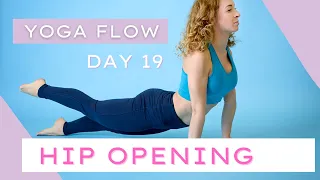 15 min Yoga Flow for Hip Opening | 30 day Yoga & Pilates Challenge | DAY 19