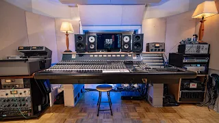 EPIC Recording Studio Setup in a Warehouse 2022 | 5th Street Studios (studio tour)