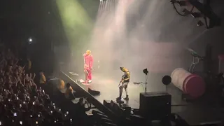Machine Gun Kelly - Papercuts (live at Peterson Events Center)