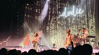 dodie live at the roundhouse!