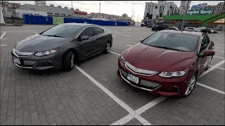 Порівняння Chevrolet Volt 2 , Комплектація LT та Premier