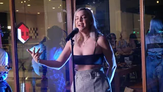 Anne-Marie - Ciao Adiós (Acoustic) Live in Manila