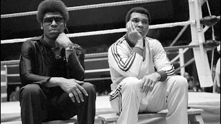 Leon Spinks upsets Muhammad Ali/This Day In Boxing Black History