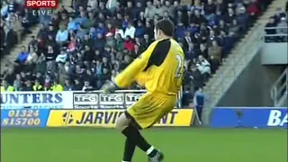 2005-11-06 Falkirk v Celtic 1st Half