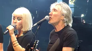 Roger Waters - Vera/Bring the Boys Back Home - Tampa 2017 - HD