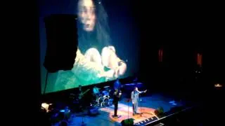 KamPAIGN sings "Nebulullaby" at HitRECord Fall Formal 2011 with Joseph Gordon-Levitt