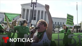 Activistas esperan fallo de la Corte Suprema sobre el aborto | Noticias Telemundo
