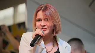 Екатерина Гаврилюк в сопровождении Aura Band  - сольный акустический концерт