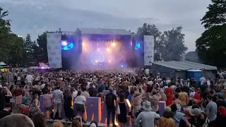 Röyksopp keikalla Turun Kesärauha festareilla 16.6.2023