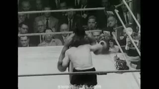 Suger Ray Robinson VS Carman Basilio The Best Combinations Highlights