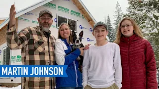 TIMELAPSE: House Built By Family in 15 Minutes