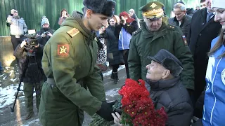 Парад для одного ветерана прошёл в Смоленске