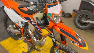 KTM EXC 300 TBI 2024 Walkaround & Start