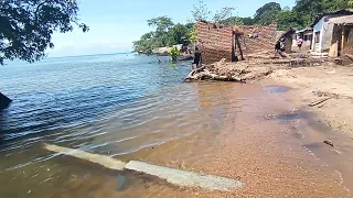 Rising water levels render families destitute