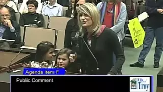 Lesbian Moms Address Troy, MI Mayor