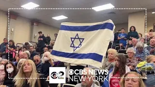 Long Islanders flock to Jewish center to show unwavering support for Israel