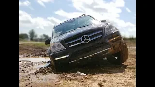 Testing 4Matic off-road on 2012 GL450