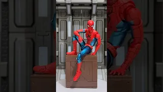 S.H.Figuarts Spider-Man New Red & Blue Suit (SPIDER-MAN: No Way Home) / SHF 蜘蛛俠 (新紅藍戰衣VER.) スパイダーマン