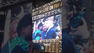 Floyd Mayweather & Conor McGregor talk smack in each other's face at Los Angeles press conference