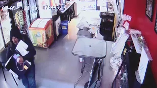 Caught on tape: Fresno burglary