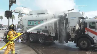 Chula Vista: Trash Truck Fire 08132020