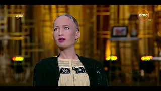 Exclusive interview with robot Sofia with media Osama Kamal