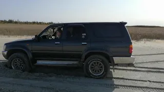 Desert move with old  Toyota 4runner