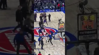 Insane fan Angle of the aftermath Isaiah Stewart & Lebron James Altercation  - BOTH EJECTED😱😱