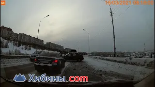 Хибины.com: занесло на скользкой дороге в Мурманске