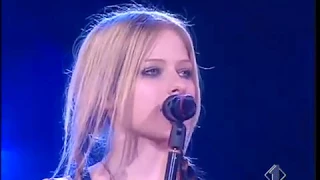 Avril Lavigne - Don't Tell Me @ Festivalbar in Italy 10/07/2004