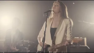 Dead Horse - Rachel Croft (Official Live Video)
