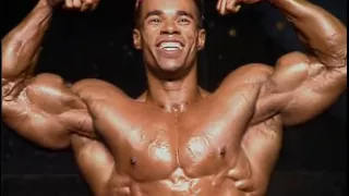 Mr Olympia 1992 - Helsinki backstage pumproom interview - Part3