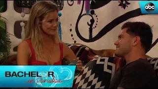 Dylan And Hannah Visit The Treehouse - Bachelor In Paradise