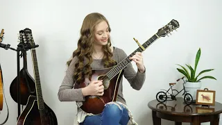 Emma Borders - Bach Giga in D Minor - Octave Mandolin